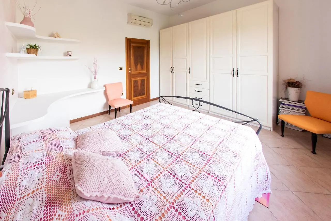 Bed & Breakfast Bloom As You Are Bologna Italia