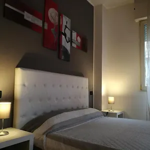 Residenza Ugo Bassi Apartamento
